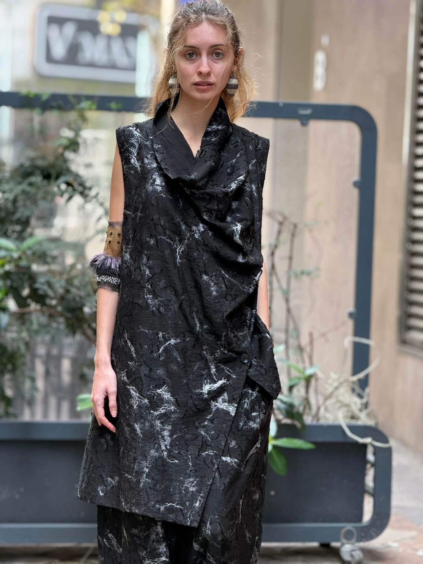 [56C9250189] TOP OMEGA