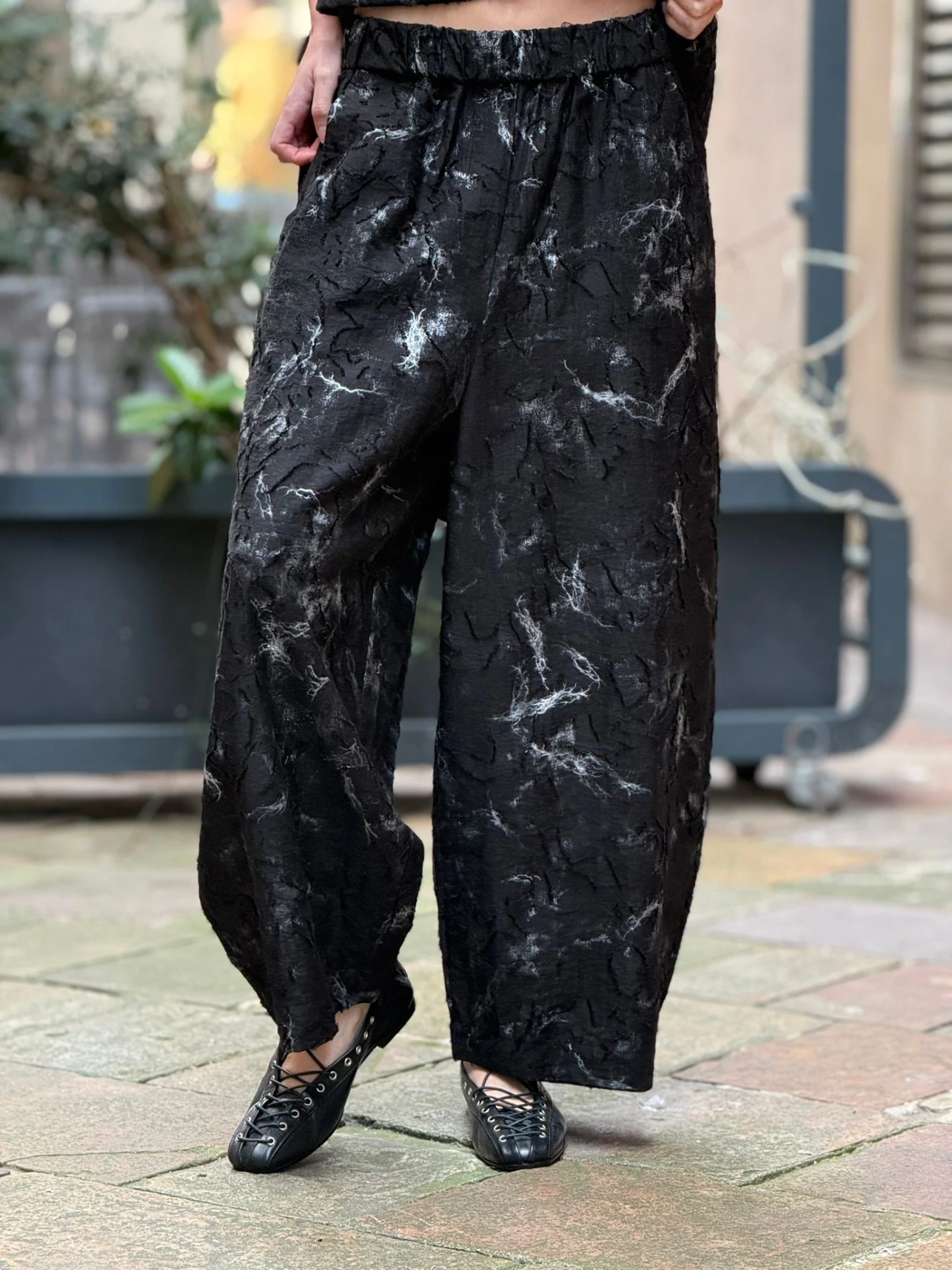 [56C9250190] PANTALON OMEGA