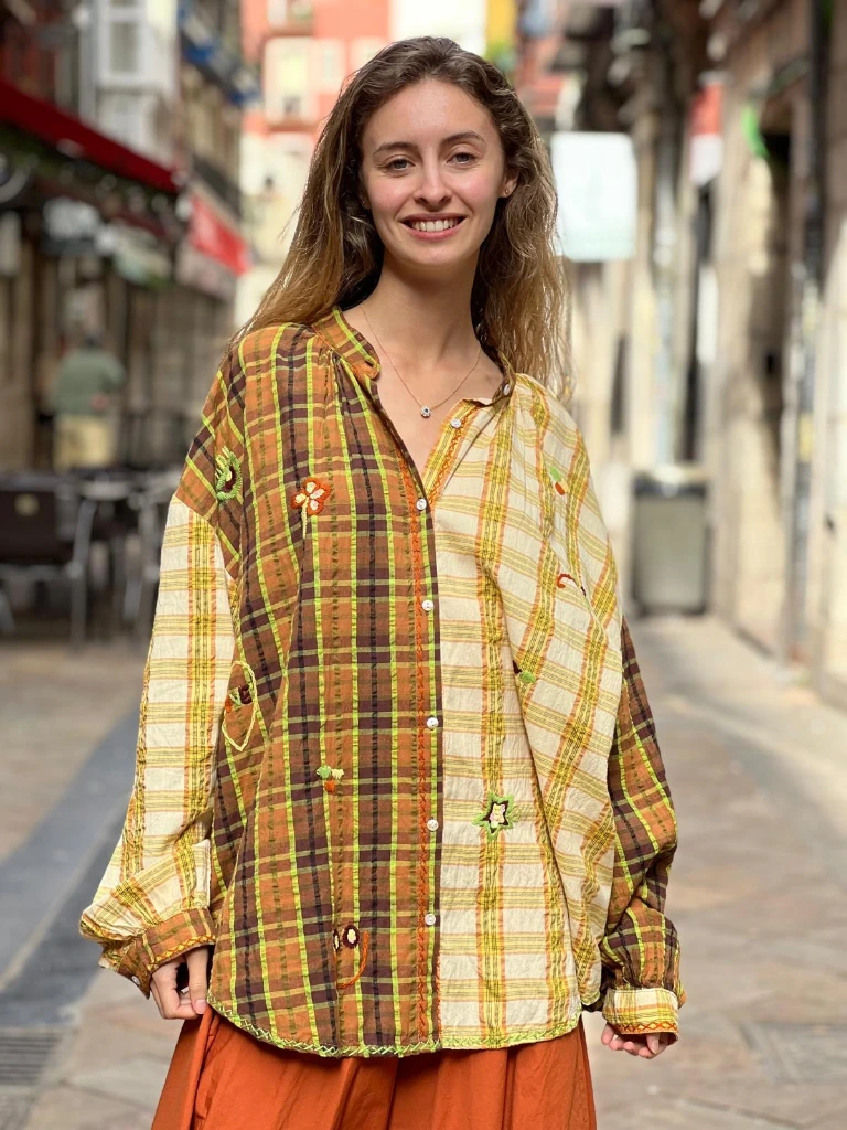 [56C3SS25017] BLUSA