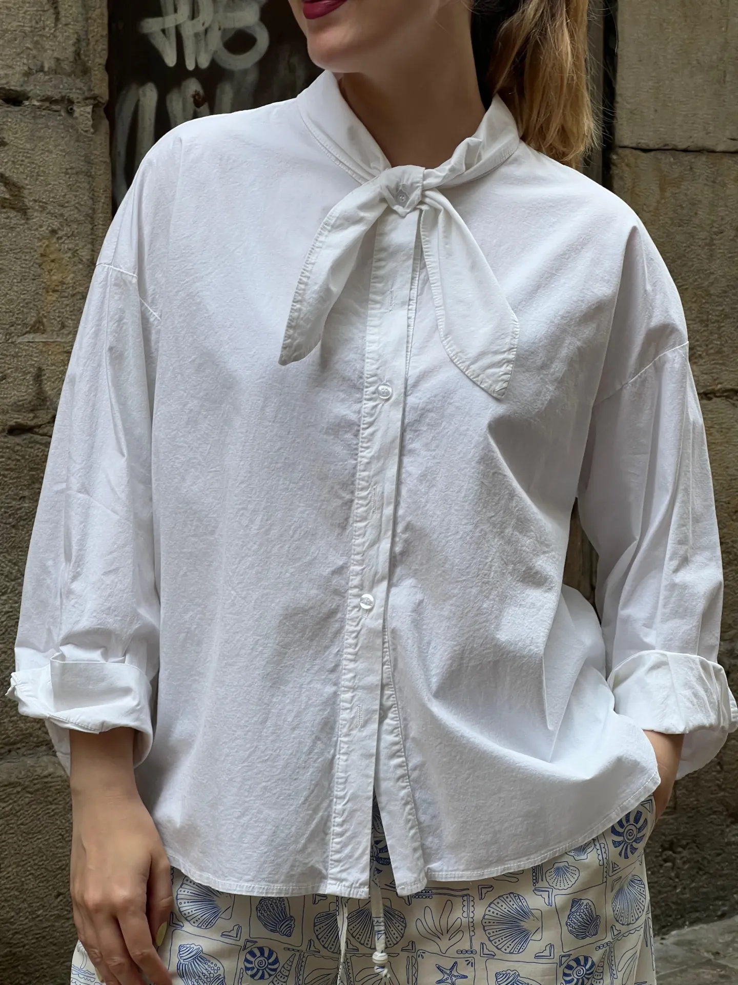 [57C1-60495 BLANCO] Blusa Lazo