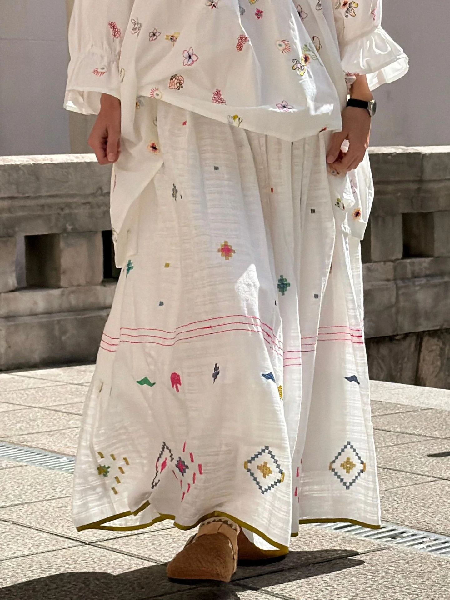 [57C7-W5889 BLANCO] FALDA