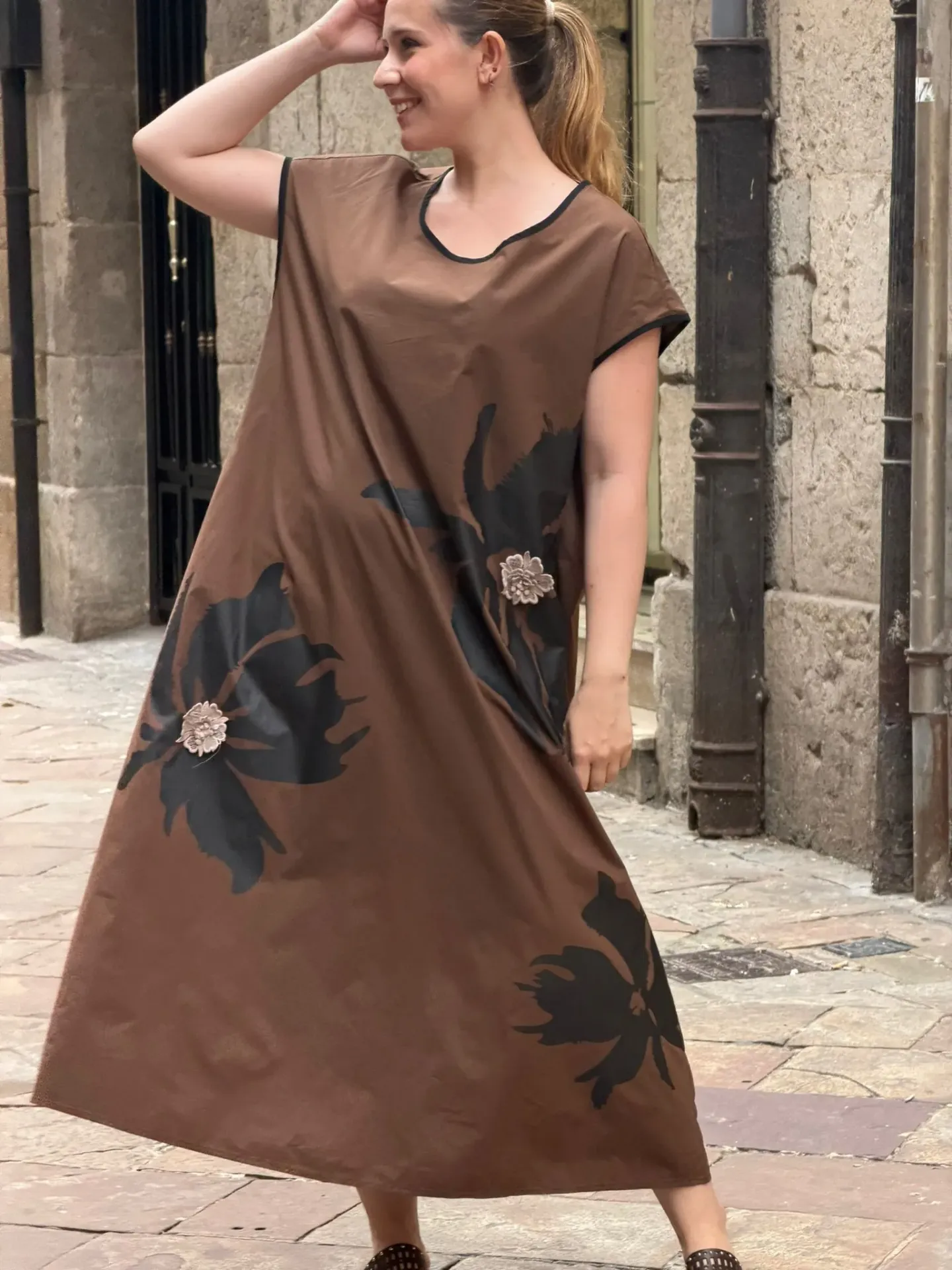 [58C2-B51623L-MAR] Vestido Carmen Marrón