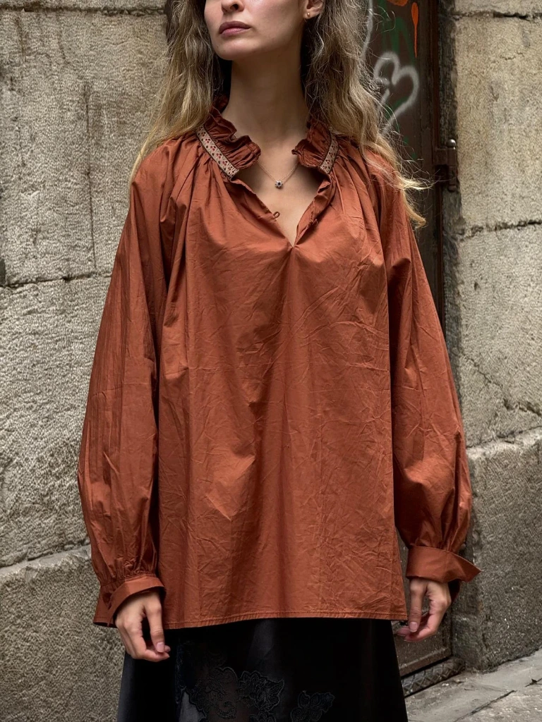 [59C2-6210-MARRÓN] Blusa Kamile