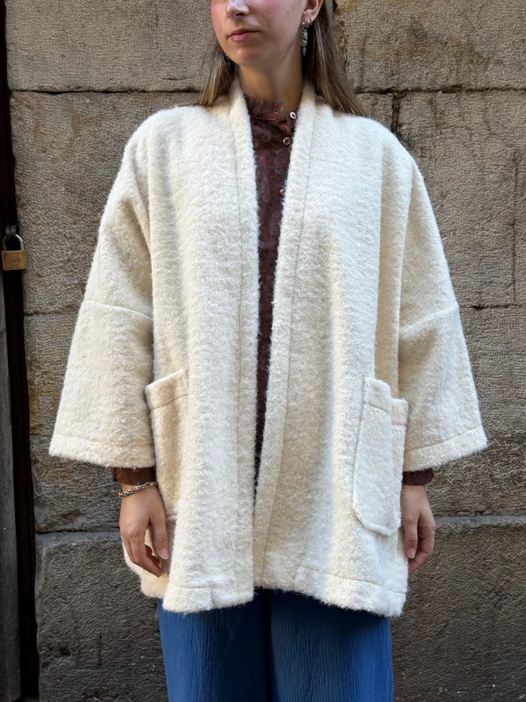 [81558] Kimono Shiro